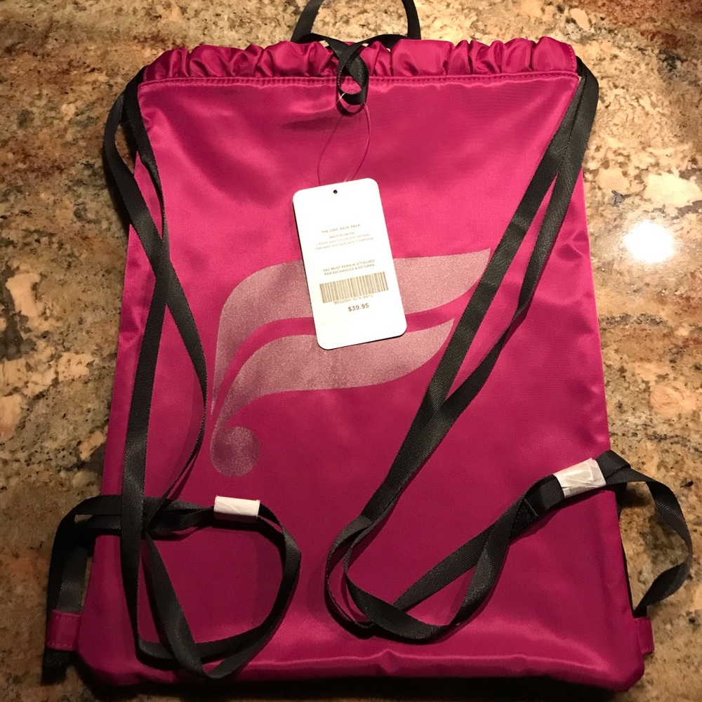 🔹Fabletics Drawstring Bag - Picture 2 of 5